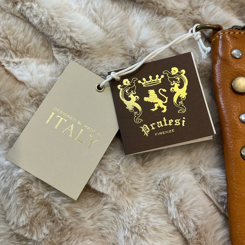 Pratesi elegant gold